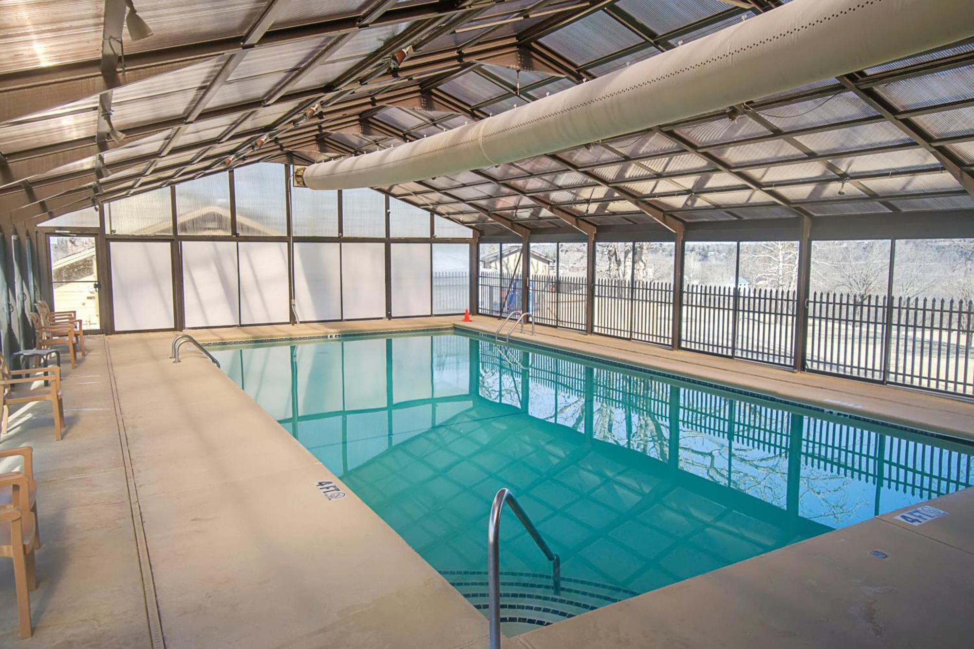 Lofty Retreat & Paradise Pointe برانسون الغرفة الصورة